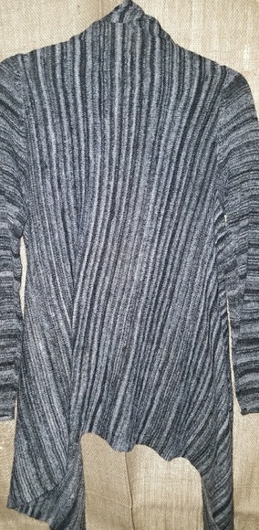 Fever Wrap Sweater - Picture 3 of 3